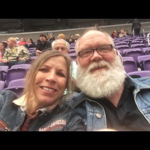 Meet your Posher, Peggy